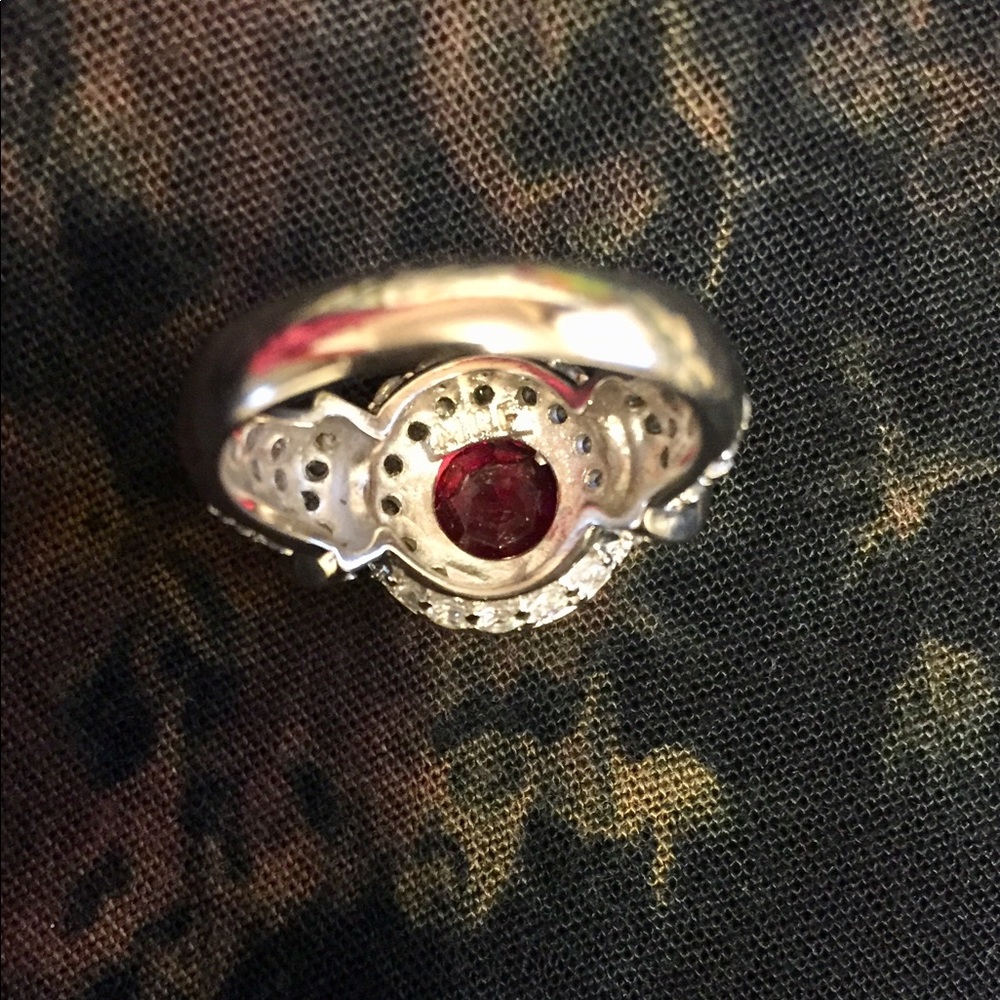 Vintage ruby cocktail ring - Picture 6 of 6
